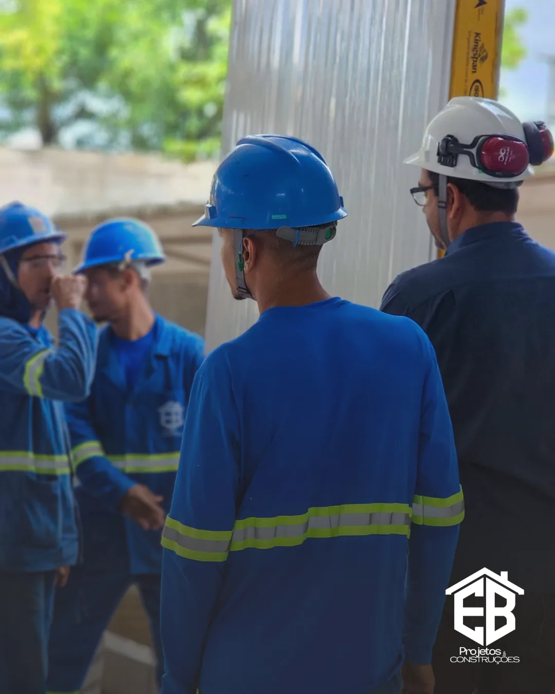 Alinhamento da equipe antes do início dos serviços